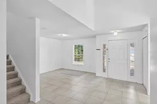 1906 Lakeview Ln, Kissimmee, FL 34759 - Photo 3