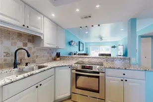 325 N Causeway, New Smyrna Beach, FL 32169 - Photo 11