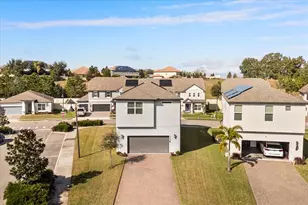 2135 Standing Rock Cir, Oakland, FL 34787 - Photo 3