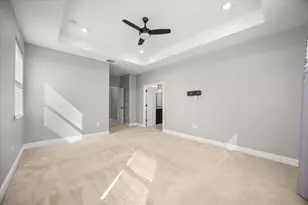 2135 Standing Rock Cir, Oakland, FL 34787 - Photo 13