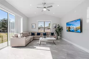 2502 Lake Front Dr, Lake Wales, FL 33898 - Photo 25