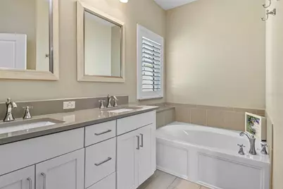 8839 Laureate Boulevard, Orlando, FL 32827 - Photo 23