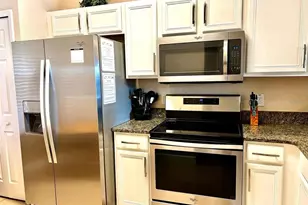 705 La Mirage St, Davenport, FL 33897 - Photo 7