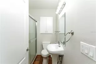 2035 Goldenrod St, Sarasota, FL 34239 - Photo 13