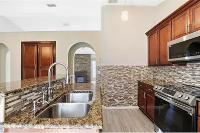 10517 Rocking A Run, Orlando, FL 32825 - Photo 3