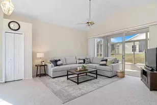 508 Ridge View Dr, Davenport, FL 33837 - Photo 5