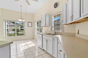 508 Ridge View Dr, Davenport, FL 33837 - Photo 7