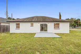 860 S Grove St, Eustis, FL 32726 - Photo 7