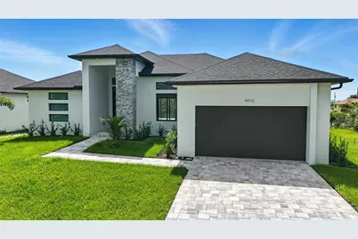 9402 Arrid Circle, Port Charlotte, FL 33981 - Photo 3