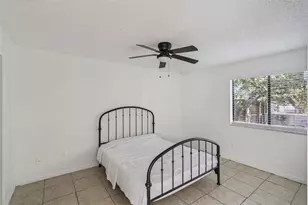 732 Golden Sunshine Cir, Orlando, FL 32807 - Photo 11