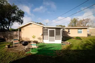 1665 Hope St, Intercession City, FL 33848 - Photo 5