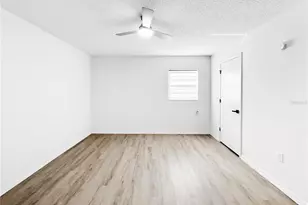 6130 Calendar Ct W, Lakeland, FL 33812 - Photo 11