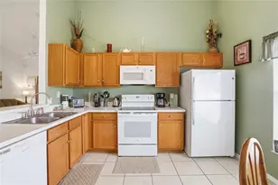 545 Whittier St, Davenport, FL 33896 - Photo 9