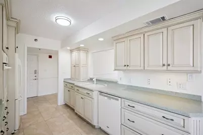 202 Quayside Circle #404, Maitland, FL 32751 - Photo 11