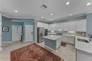 5252 Brighton Shore Dr, Apollo Beach, FL 33572 - Photo 11