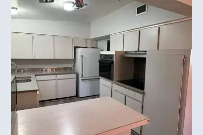 2428 Pershing Avenue, Orlando, FL 32806 - Photo 7