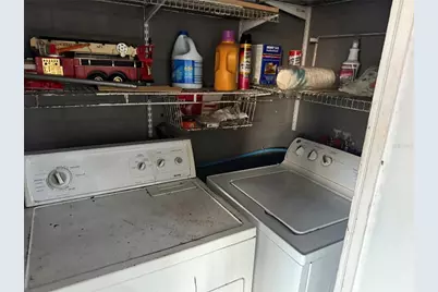 2428 Pershing Avenue, Orlando, FL 32806 - Photo 15