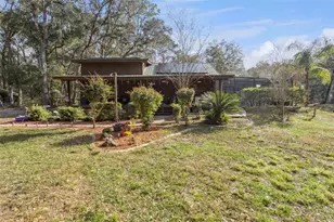 1208 Darcy Rd, Lady Lake, FL 32159 - Photo 1