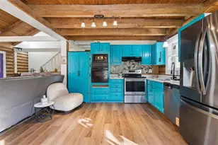 1208 Darcy Rd, Lady Lake, FL 32159 - Photo 13