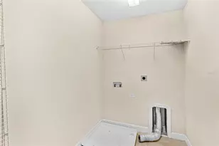 4306 Biscayne Cove Ct, Kissimmee, FL 34744 - Photo 31