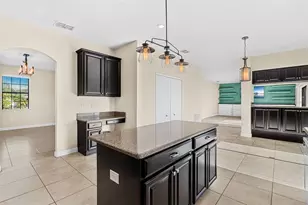 4306 Biscayne Cove Ct, Kissimmee, FL 34744 - Photo 5