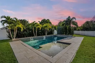 4306 Biscayne Cove Ct, Kissimmee, FL 34744 - Photo 3