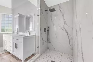 845 Coach Lamp Ct, Sanford, FL 32771 - Photo 9