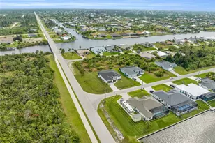 15401 Aqua Cir, Port Charlotte, FL 33981 - Photo 17