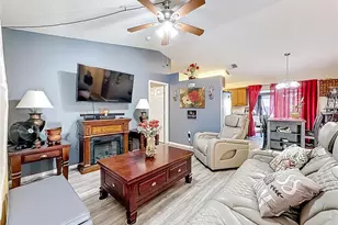 1414 Swan Ct, Poinciana, FL 34759 - Photo 11