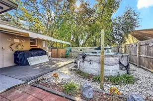 1414 Swan Ct, Poinciana, FL 34759 - Photo 35