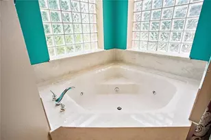 627 Yorktown Dr, Leesburg, FL 34748 - Photo 13