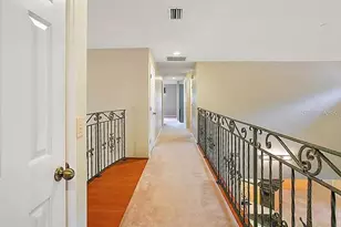 627 Yorktown Dr, Leesburg, FL 34748 - Photo 7