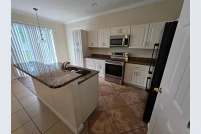 830 Neptune Pointe Lane, Kissimmee, FL 34744 - Photo 3