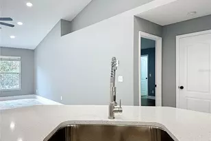 697 Winding Lake Dr, Clermont, FL 34711 - Photo 17