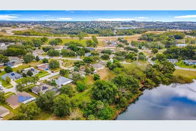 697 Winding Lake Drive, Clermont, FL 34711 - Photo 65