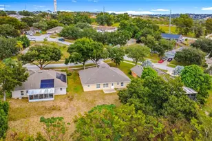 697 Winding Lake Dr, Clermont, FL 34711 - Photo 63