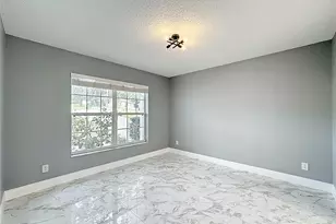 697 Winding Lake Dr, Clermont, FL 34711 - Photo 9