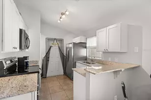 2008 Lauren Rd, Apopka, FL 32703 - Photo 5