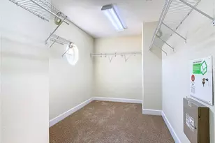 1300 Gilford Point Ln, Davenport, FL 33896 - Photo 49