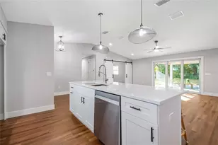 7818 Plantation Dr, Orlando, FL 32810 - Photo 9