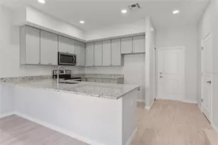 288 N Oak Ave, Sanford, FL 32771 - Photo 11