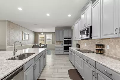 5351 Carrara Court, Saint Cloud, FL 34771 - Photo 9