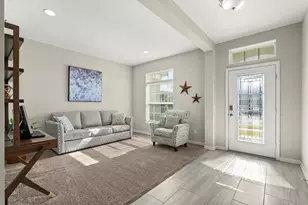 5351 Carrara Ct, Saint Cloud, FL 34771 - Photo 3