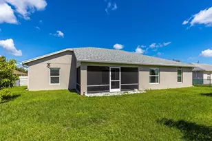 512 SW McComb Ave, Port Saint Lucie, FL 34953 - Photo 29