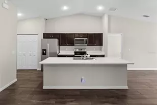 512 SW McComb Ave, Port Saint Lucie, FL 34953 - Photo 7