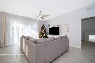 5818 Wallis Ln, Saint Cloud, FL 34771 - Photo 11