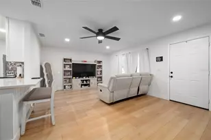 768 California Woods Cir, Orlando, FL 32824 - Photo 5