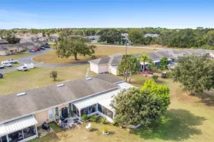 601 Club Cir, Lakeshore, FL 33854 - Photo 15