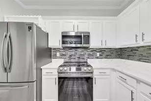 4881 Cypress Woods Dr, Orlando, FL 32811 - Photo 5