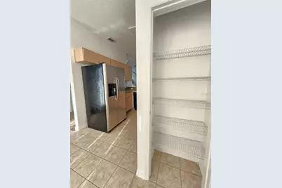 1175 South Beach Circle, Kissimmee, FL 34746 - Photo 5